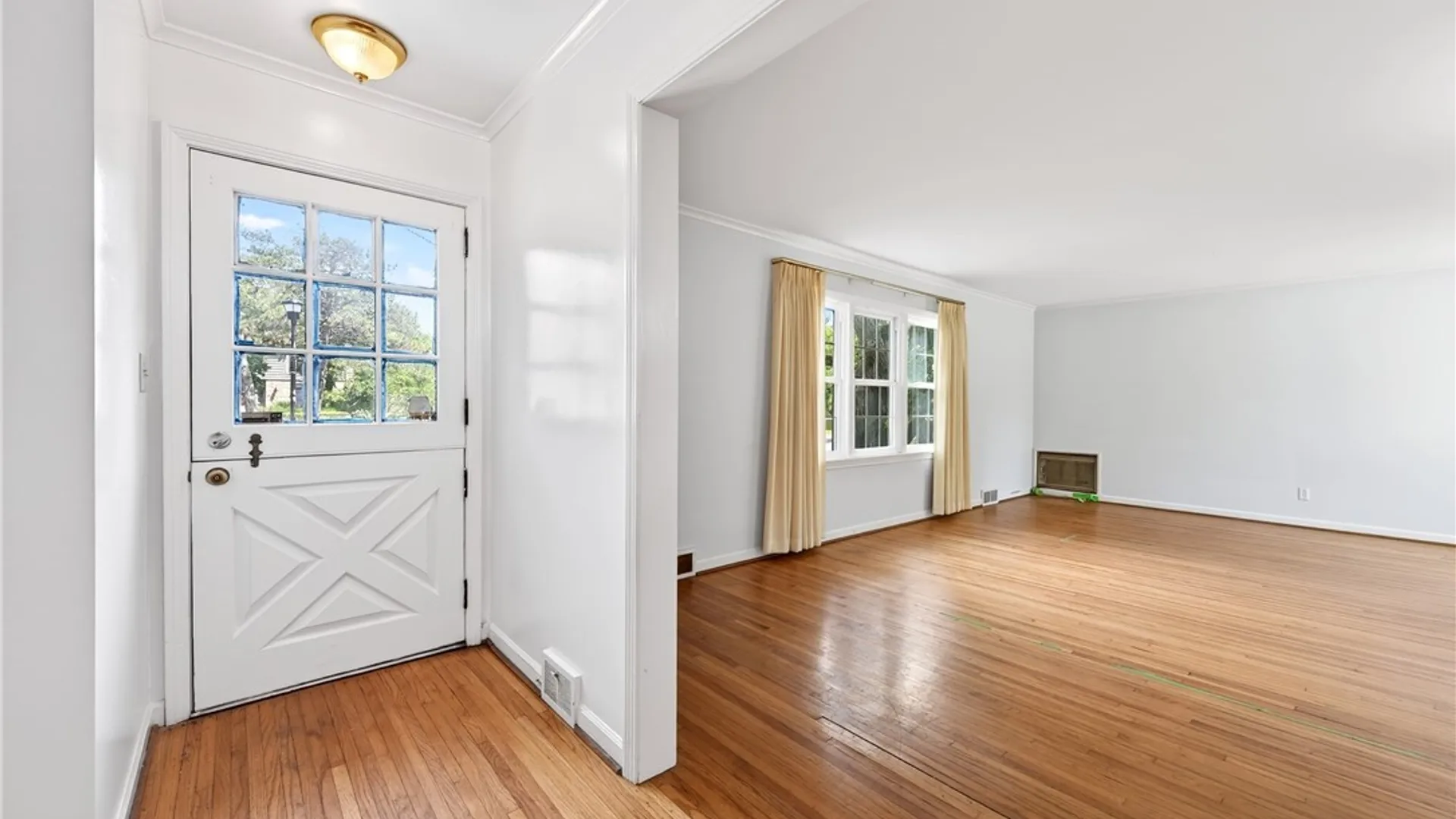 Property at 20 New Amsterdam Avenue, Buffalo, NY 14216 4