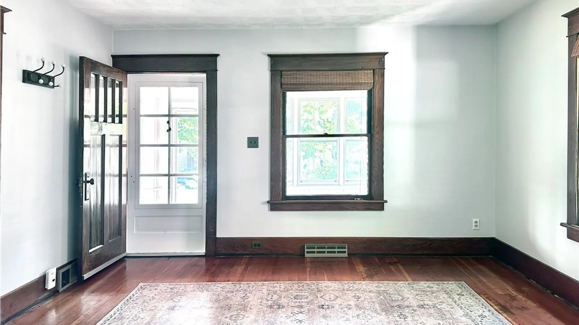 Property at 82 Marengo Avenue, Hamburg, NY 14075 13