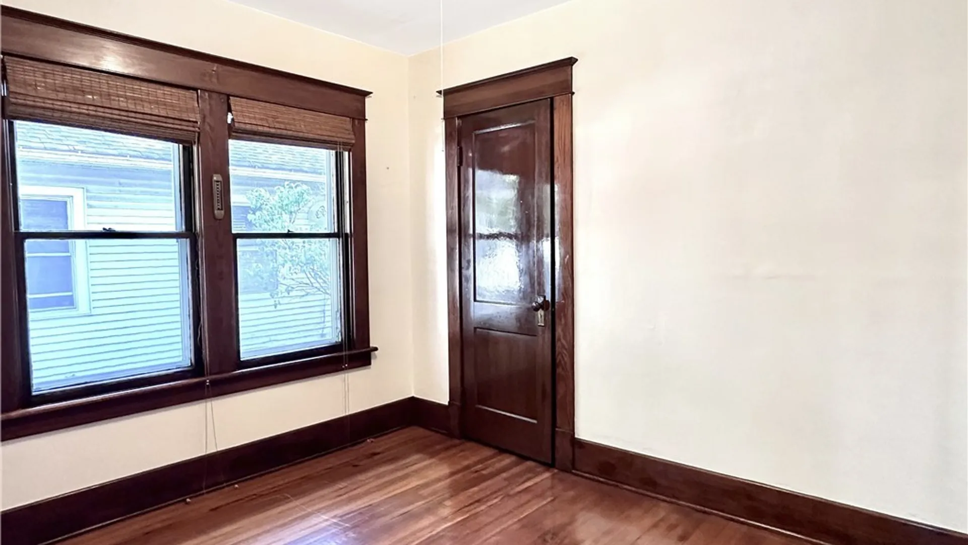 Property at 82 Marengo Avenue, Hamburg, NY 14075 27