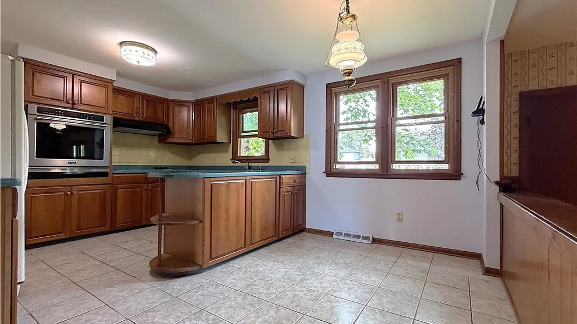 Property at 25 Foxpoint, Amherst, NY 14221 11