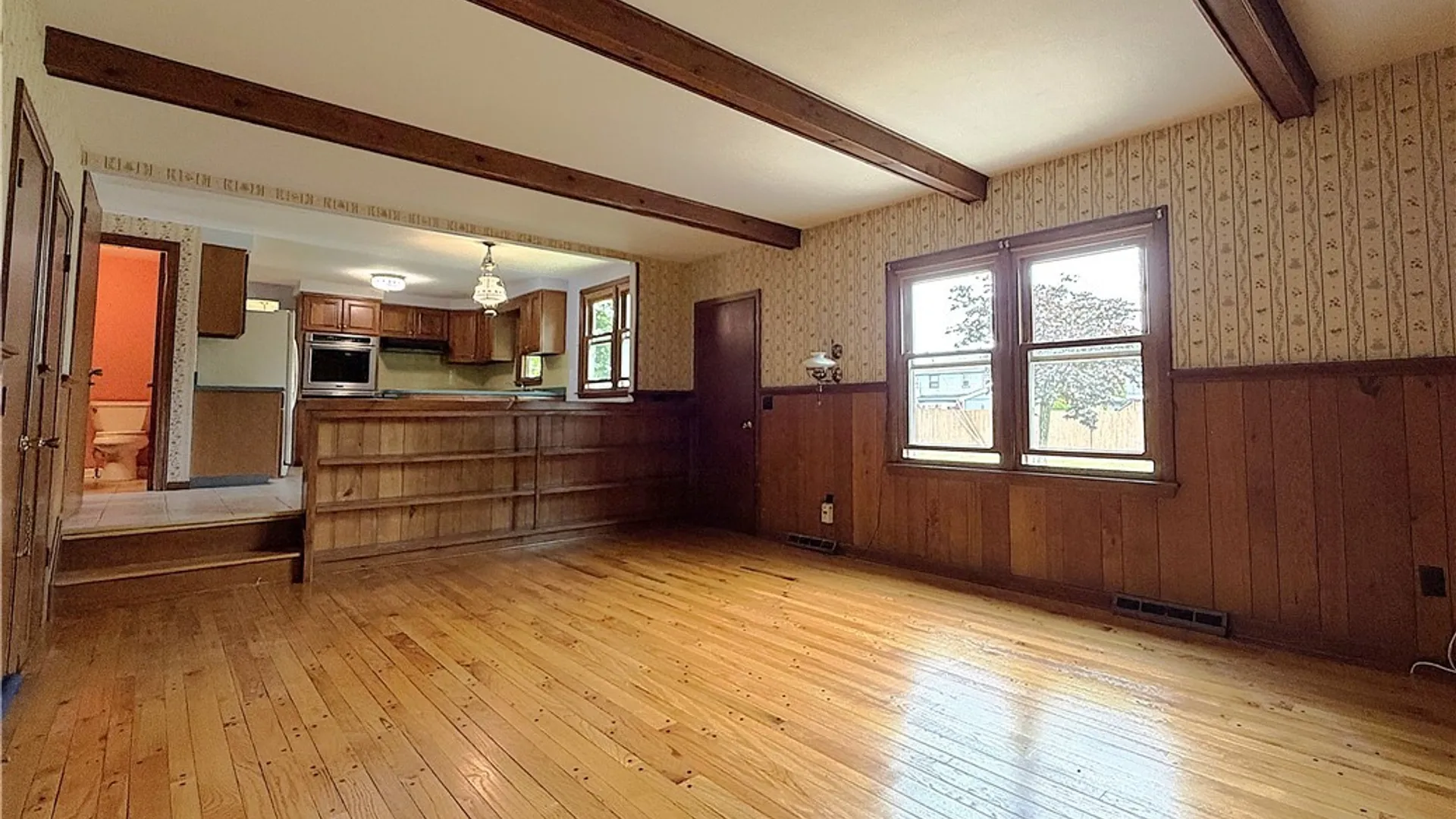 Property at 25 Foxpoint, Amherst, NY 14221 16