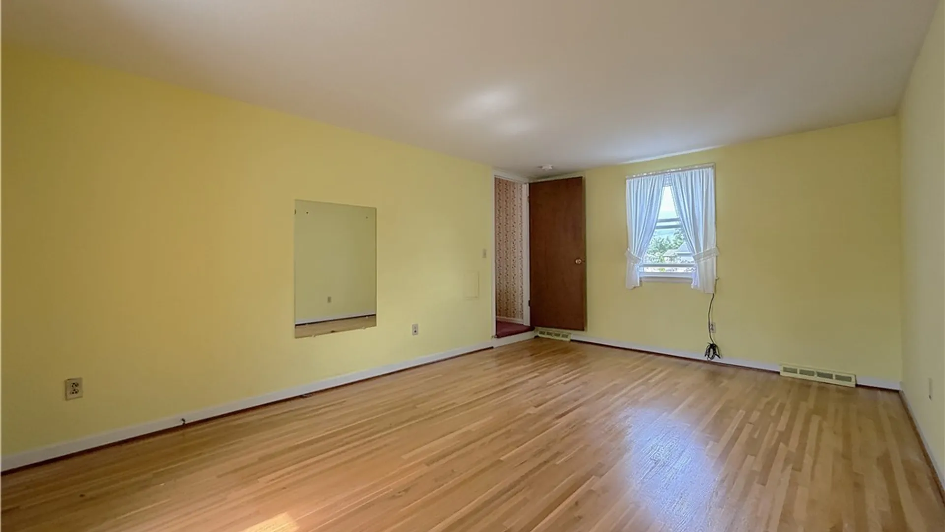 Property at 25 Foxpoint, Amherst, NY 14221 25