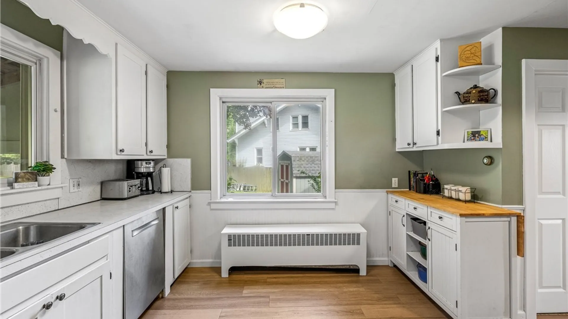 Property at 1034 Niagara Falls Boulevard, North Tonawanda, NY 14120 21