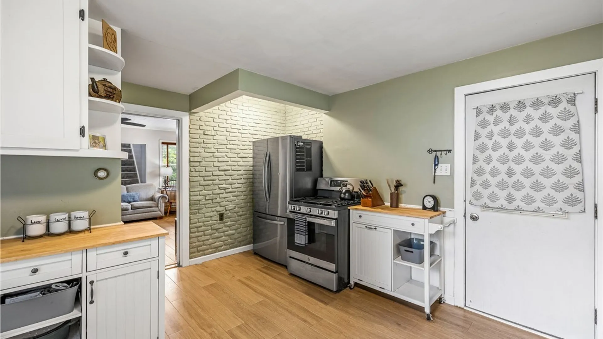Property at 1034 Niagara Falls Boulevard, North Tonawanda, NY 14120 22