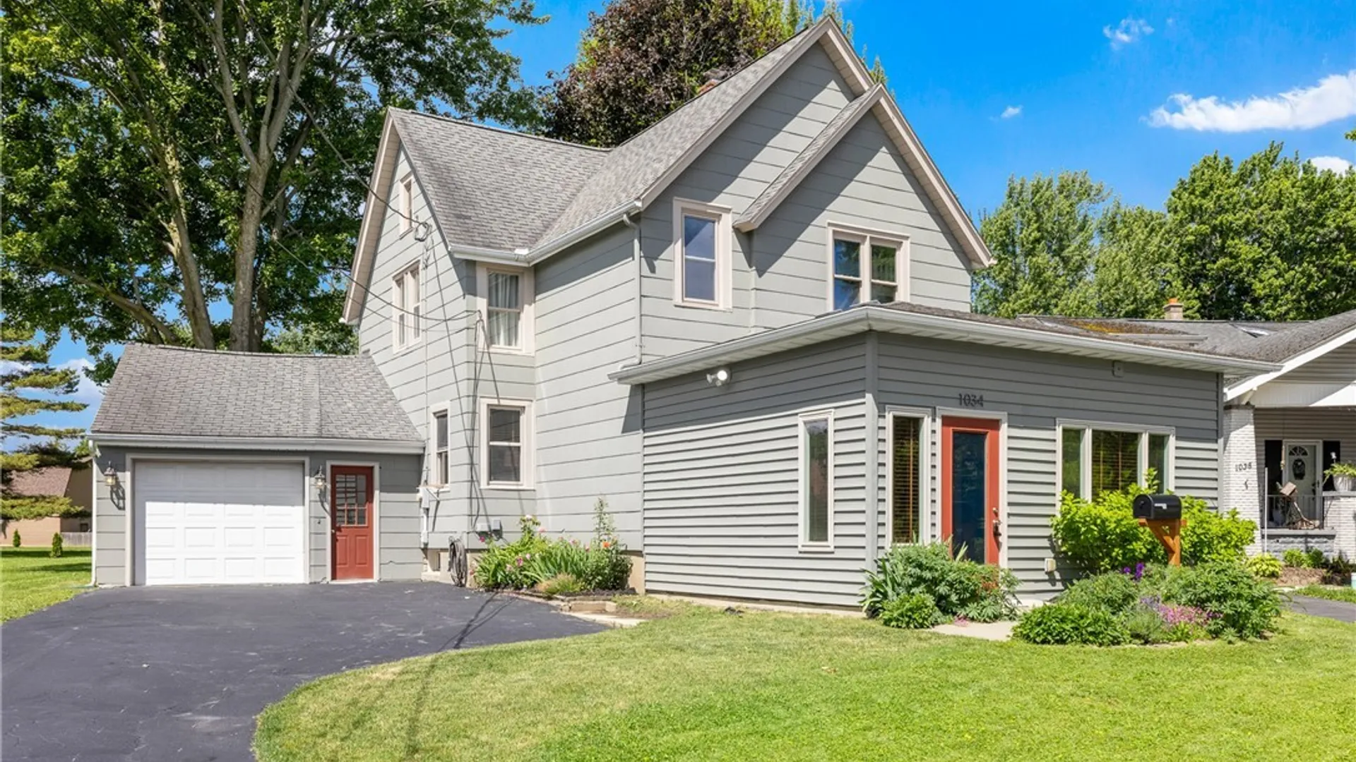 Property at 1034 Niagara Falls Boulevard, North Tonawanda, NY 14120 3