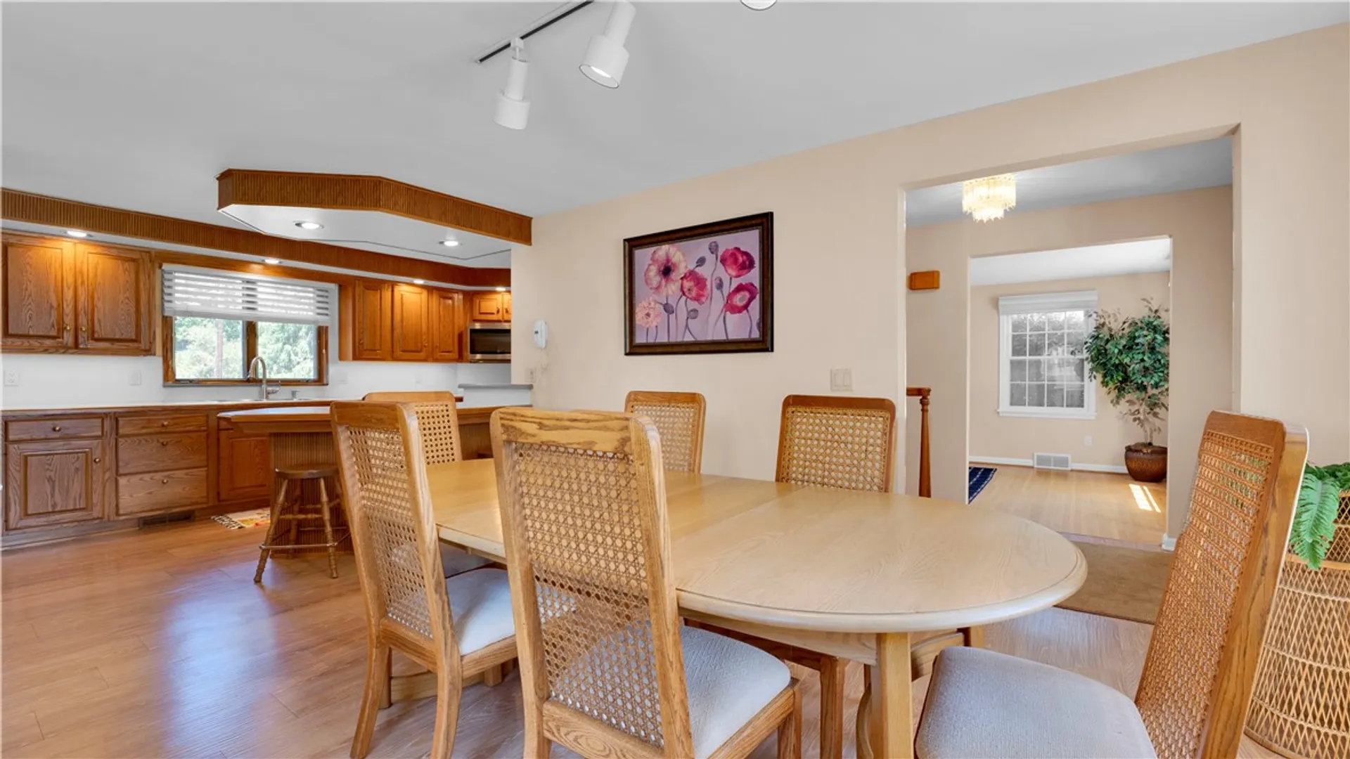 Property at 50 Eventide Lane, Irondequoit, NY 14617 5