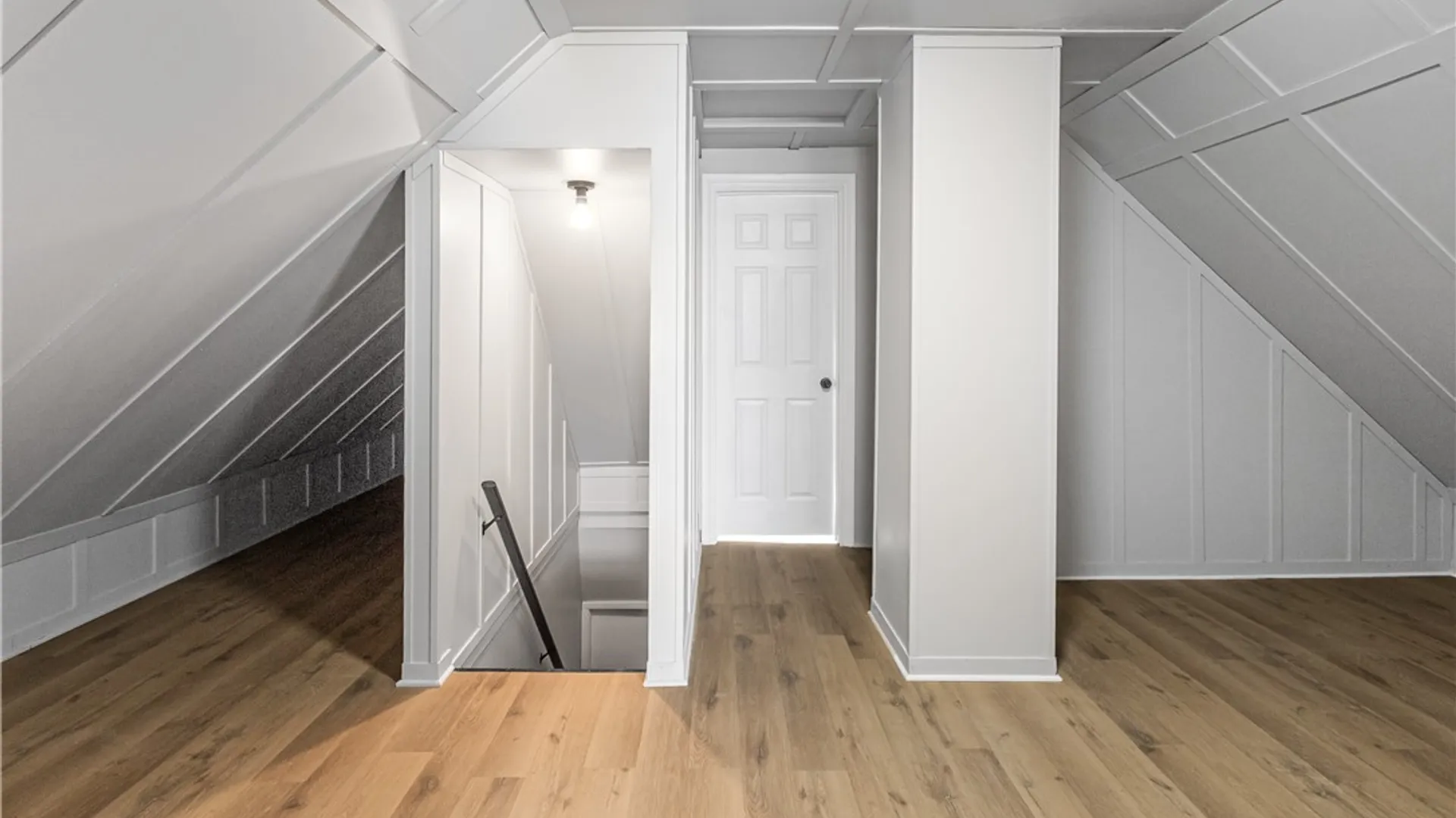 Property at 35 Reo Avenue, Cheektowaga, NY 14211 14