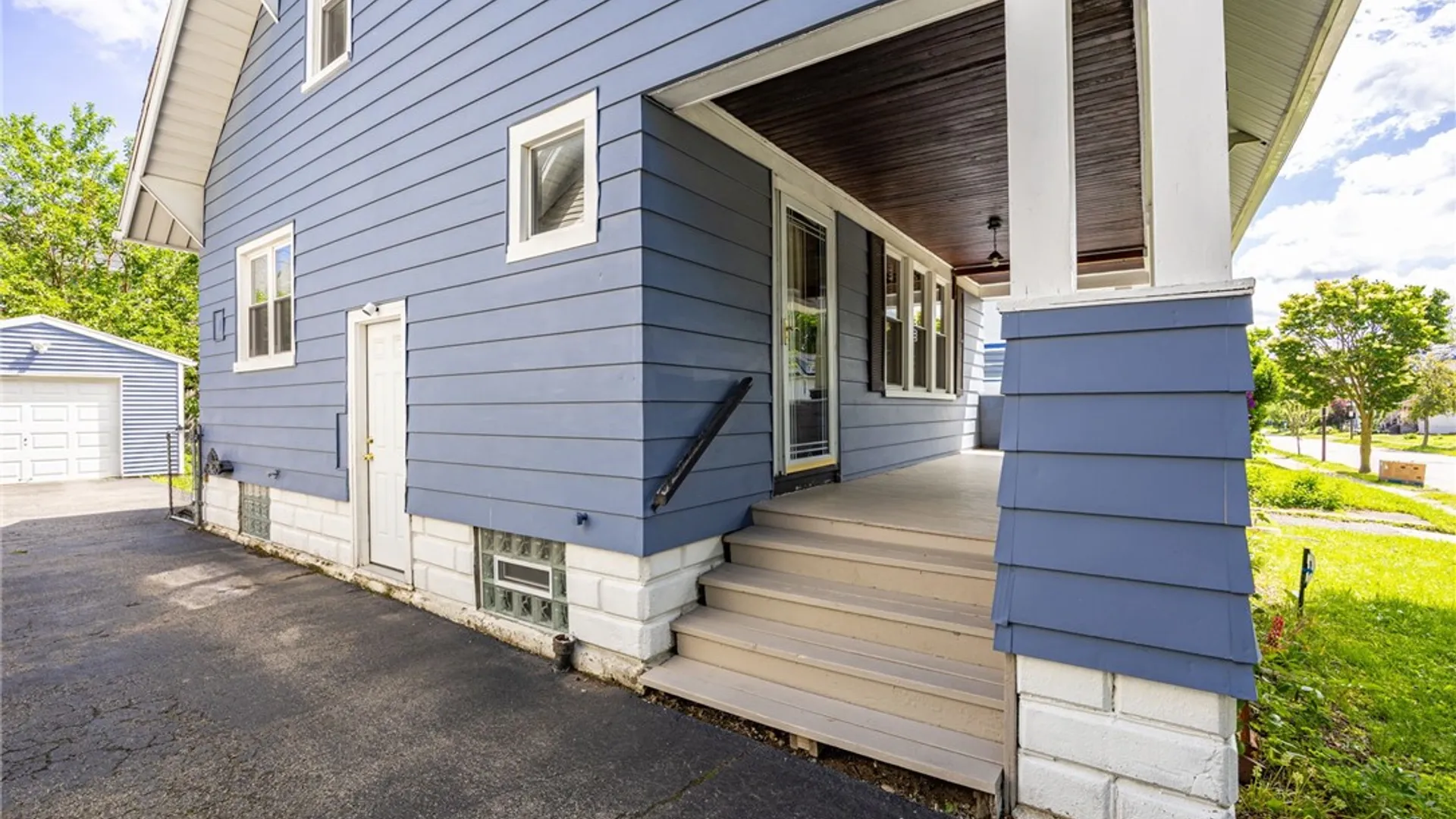 Property at 56 Mckinley Street, Rochester, NY 14609 6