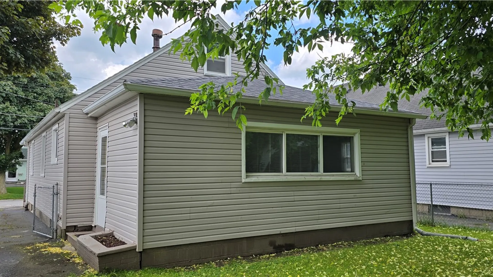 Property at 69 Milliner Street, Rochester, NY 14611 25