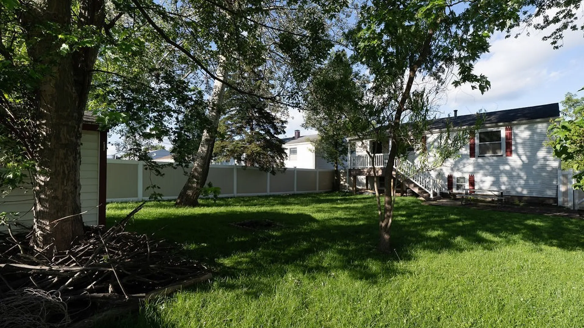 Property at 40 Benz Drive, Cheektowaga, NY 14043 36