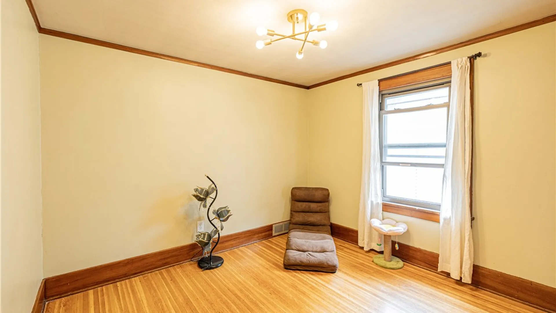 Property at 334 Marion Street, Rochester, NY 14610 19