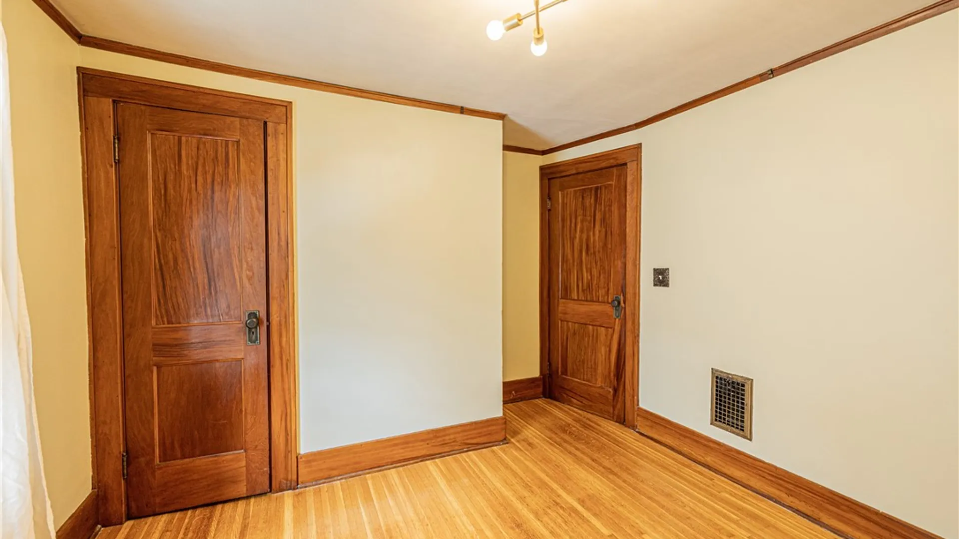 Property at 334 Marion Street, Rochester, NY 14610 21