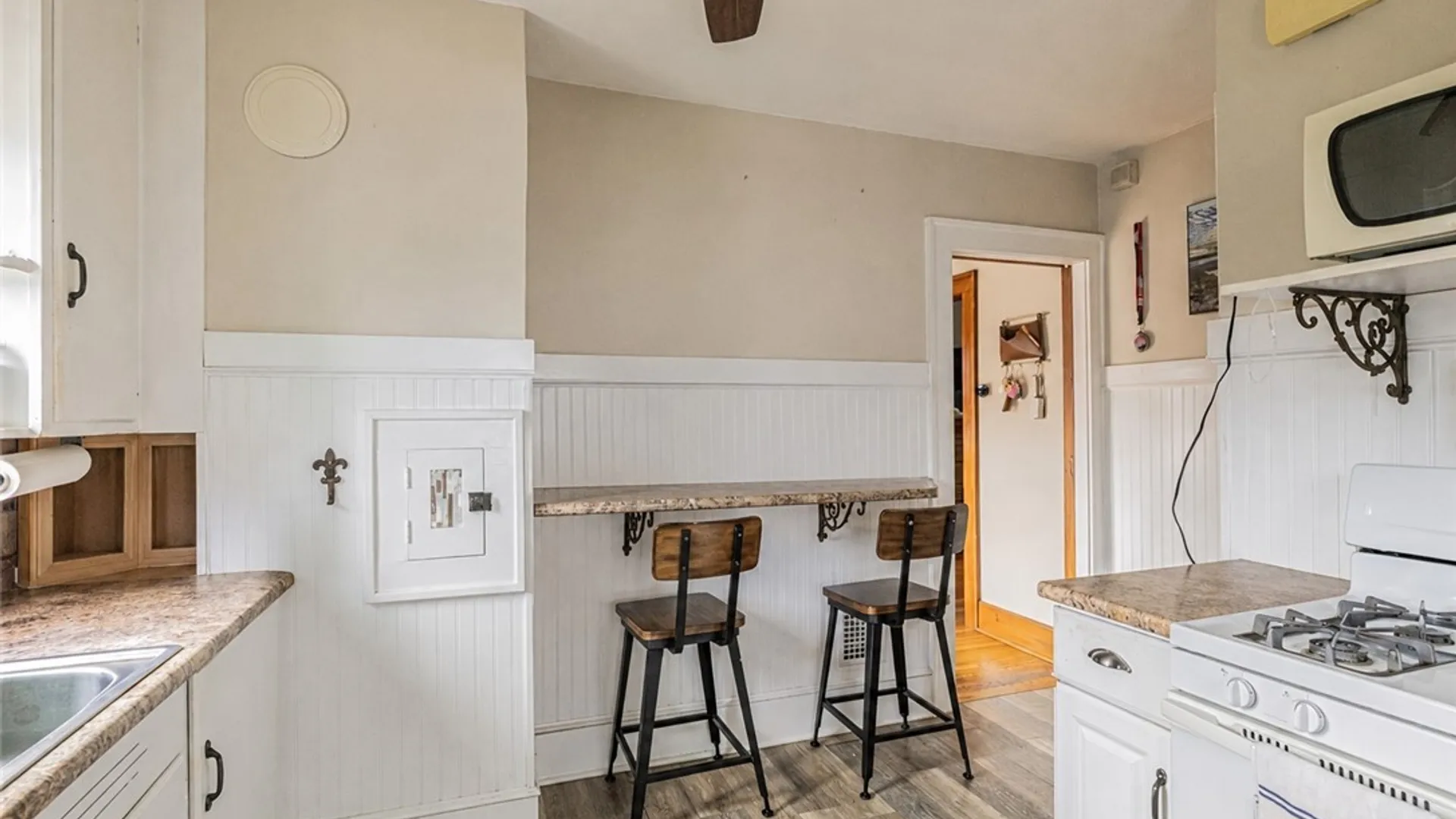 Property at 334 Marion Street, Rochester, NY 14610 7