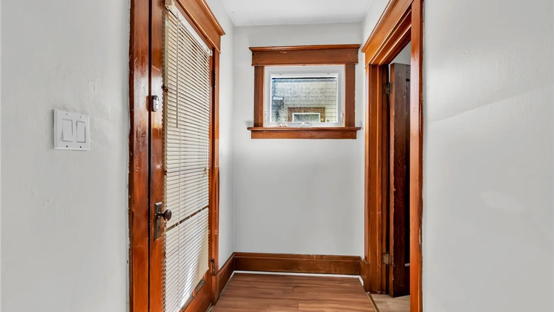 Property at 44 W Winspear Avenue, Buffalo, NY 14214 11