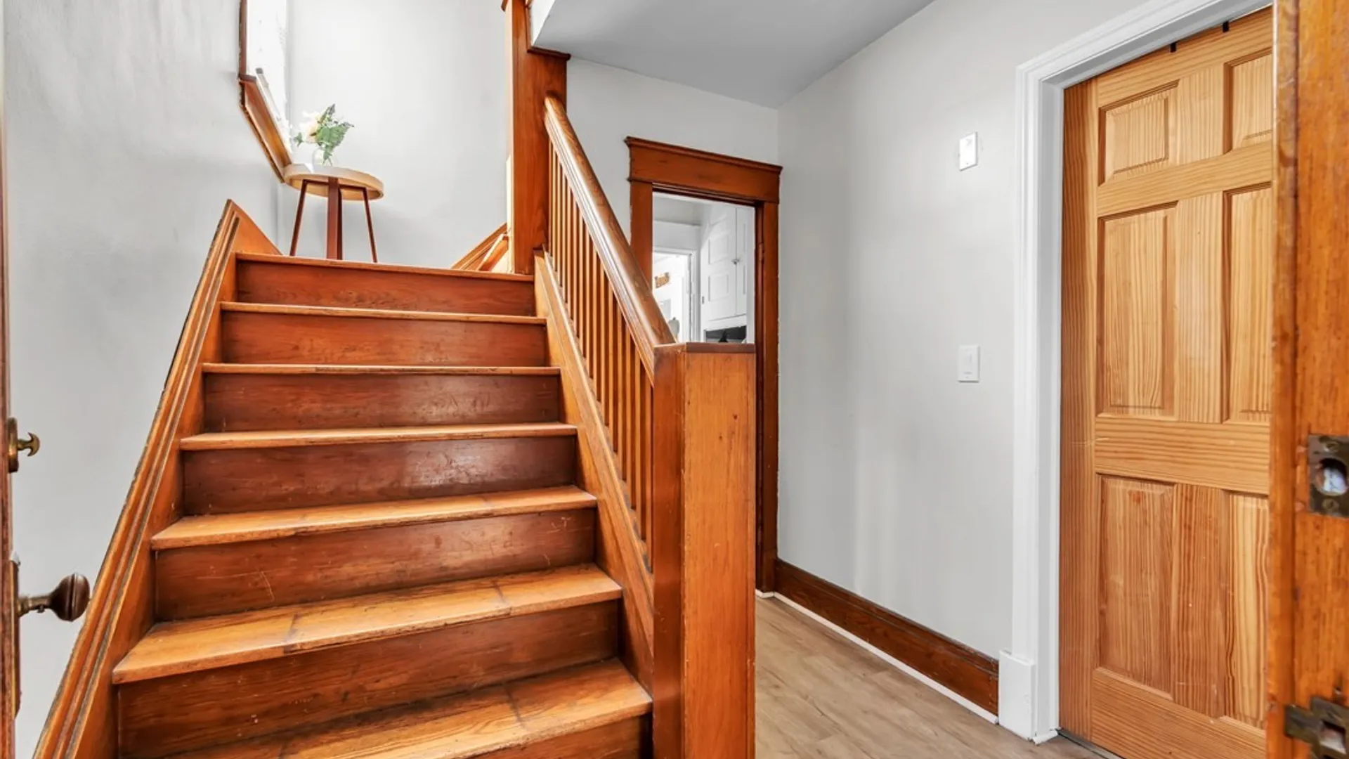 Property at 44 W Winspear Avenue, Buffalo, NY 14214 15