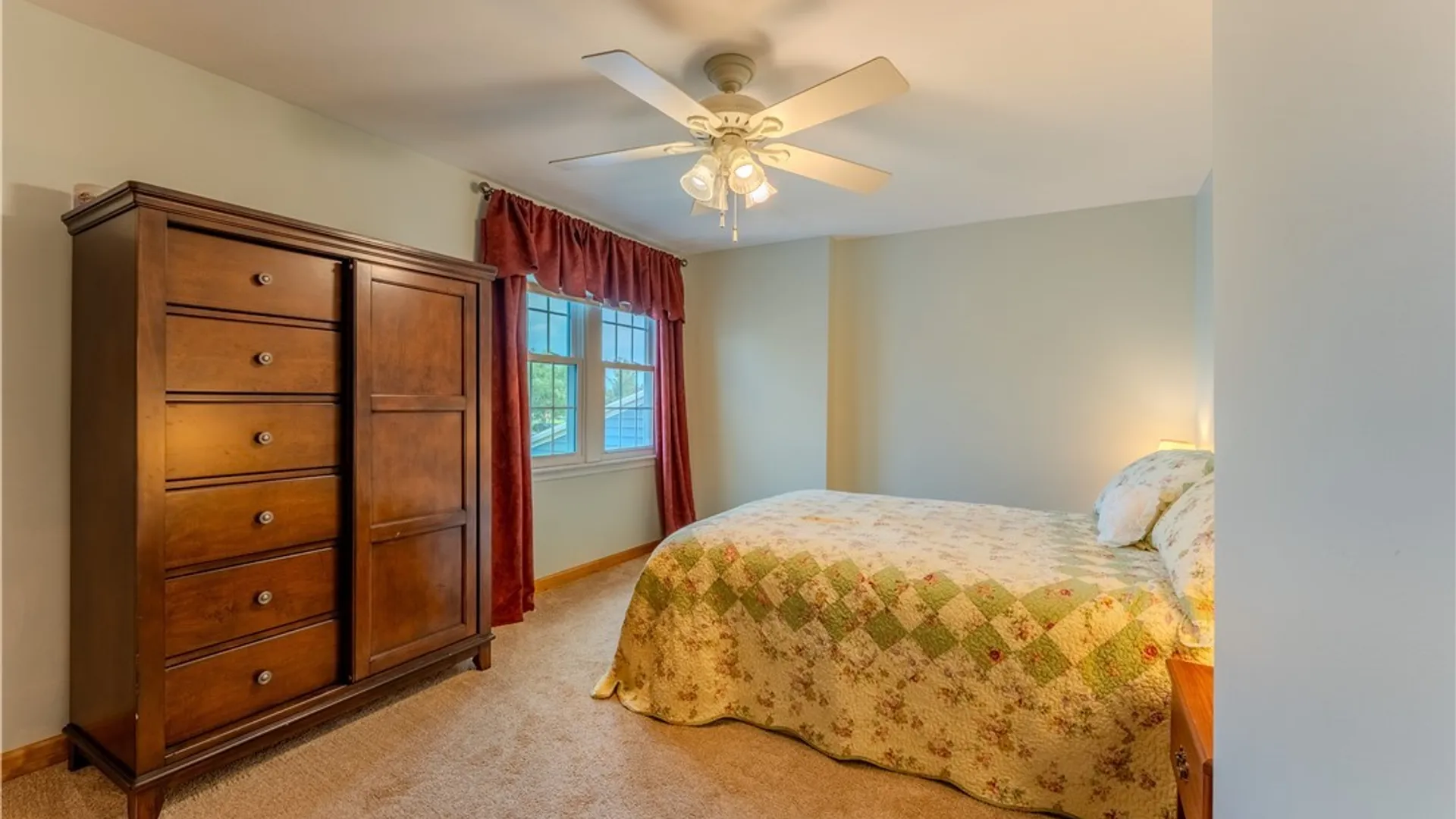 Property at 8202 Beehive Circle, Clay, NY 13090 25