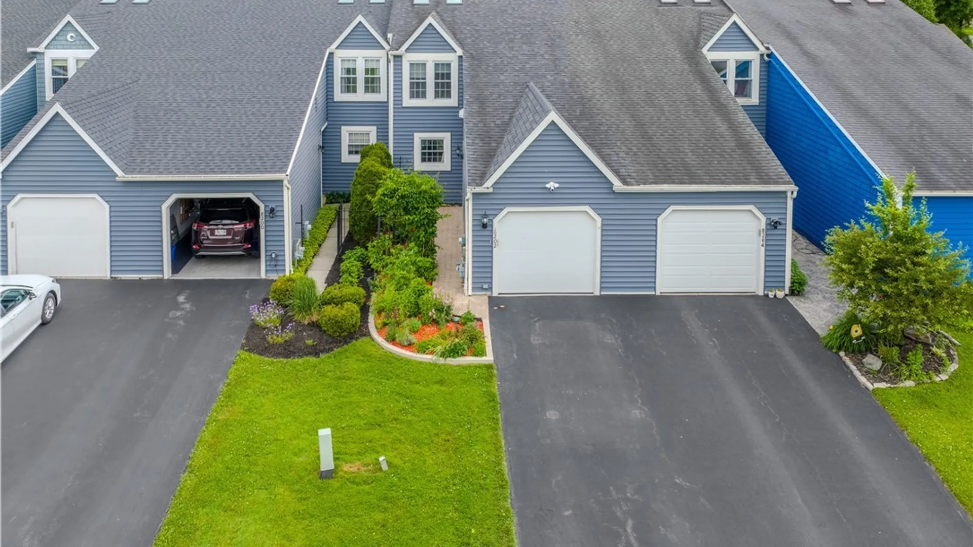 Property at 8202 Beehive Circle, Clay, NY 13090 2