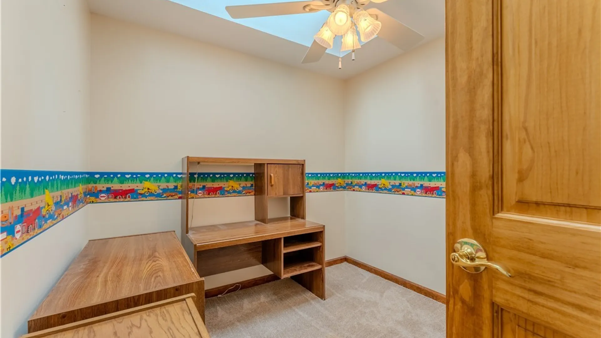 Property at 8202 Beehive Circle, Clay, NY 13090 32