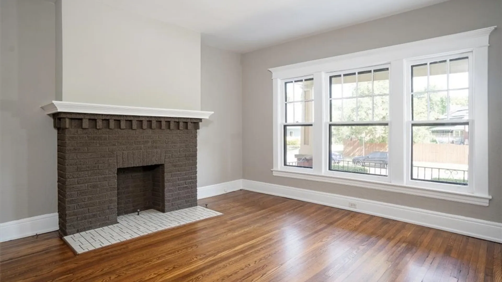Property at 825 Forest Avenue, Buffalo, NY 14209 5