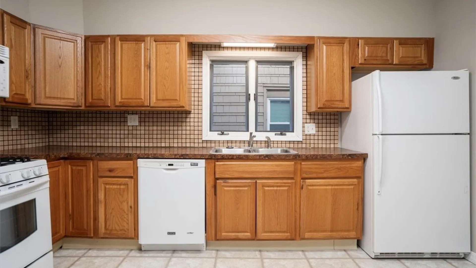 Property at 825 Forest Avenue, Buffalo, NY 14209 7
