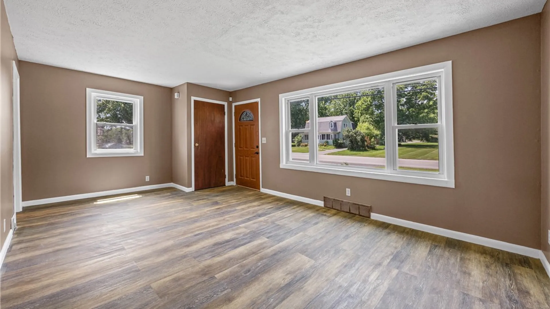 Property at 1894 Manitou Road, Greece, NY 14559 6
