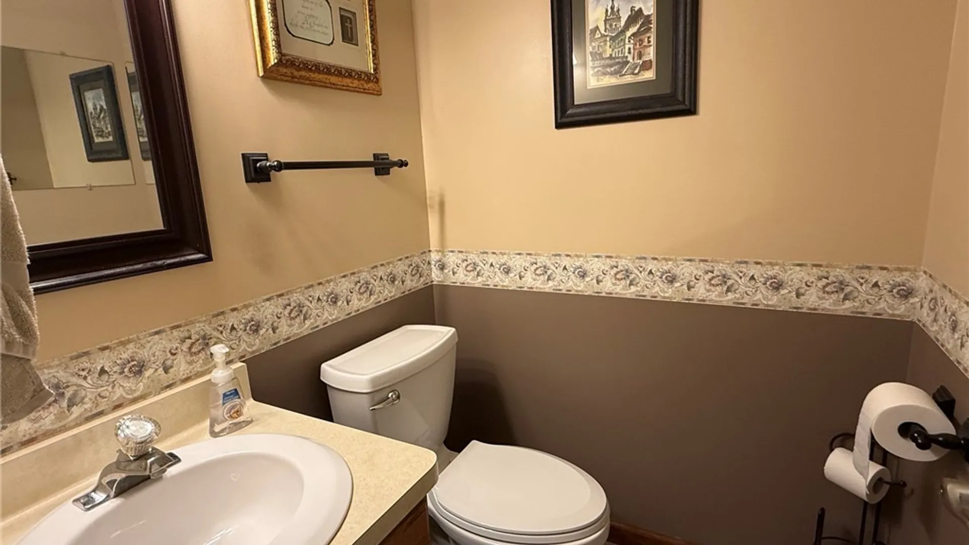 Property at 33 Parnell Drive, Riga, NY 14428 13