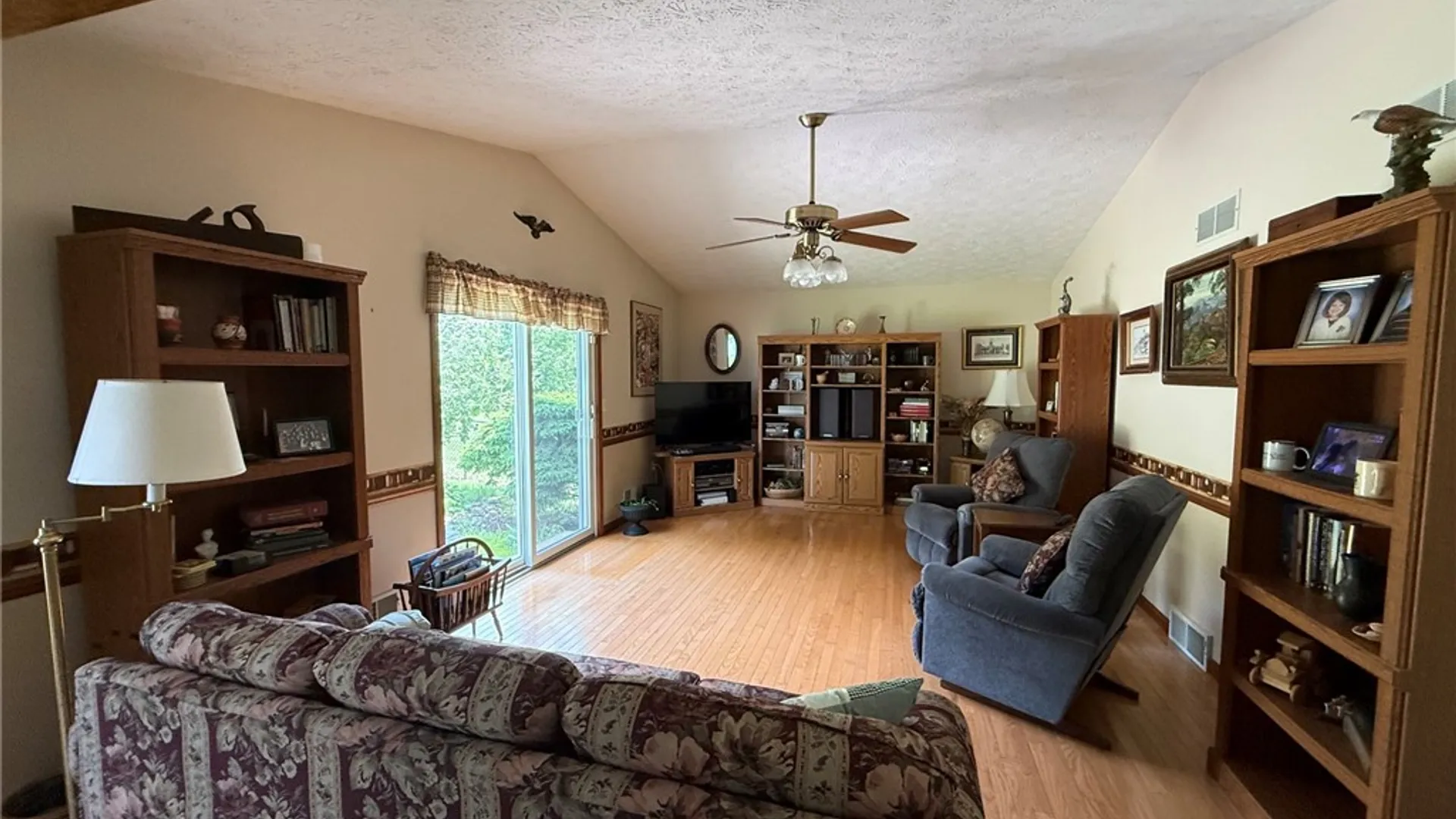 Property at 33 Parnell Drive, Riga, NY 14428 22
