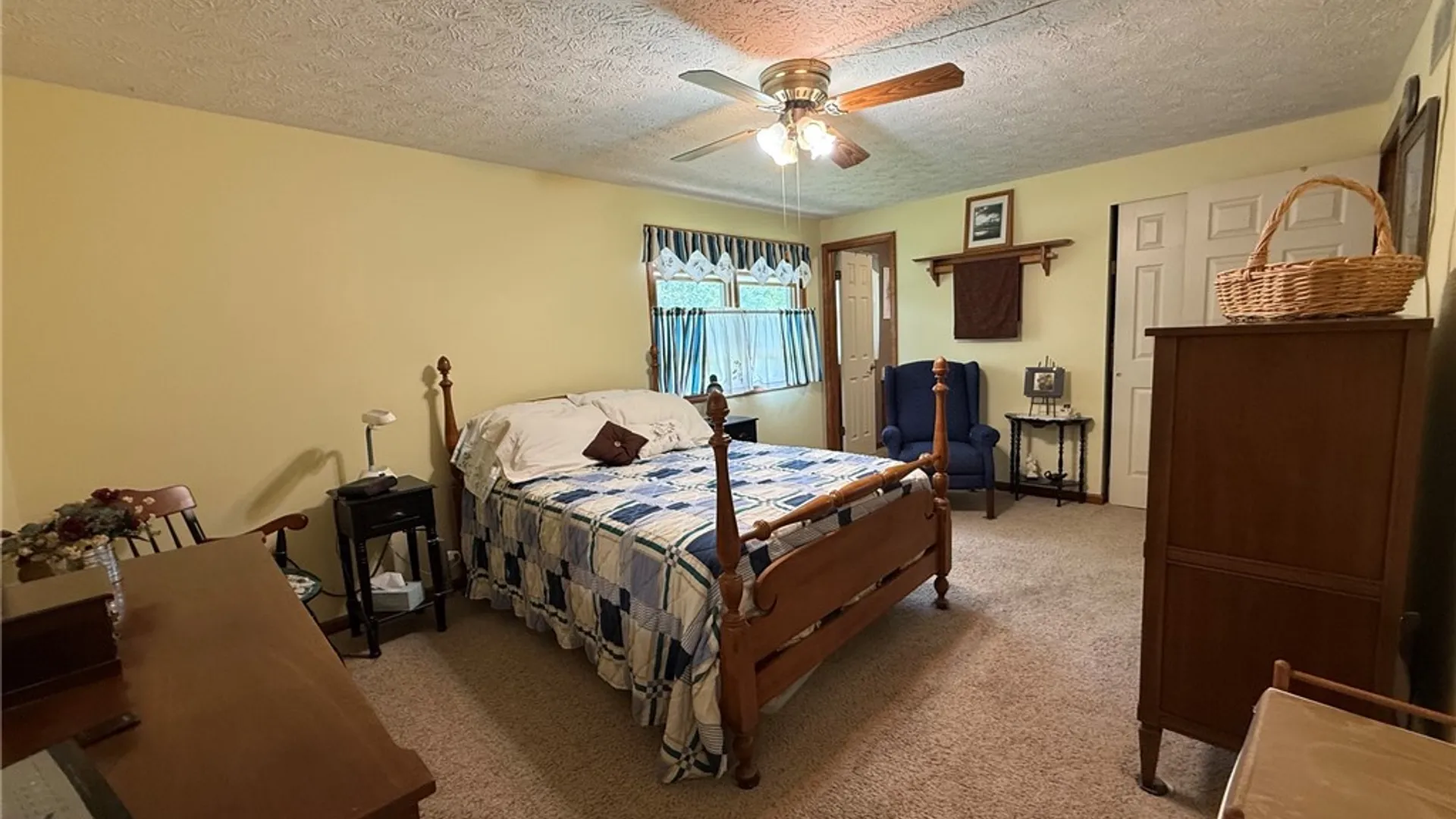 Property at 33 Parnell Drive, Riga, NY 14428 27