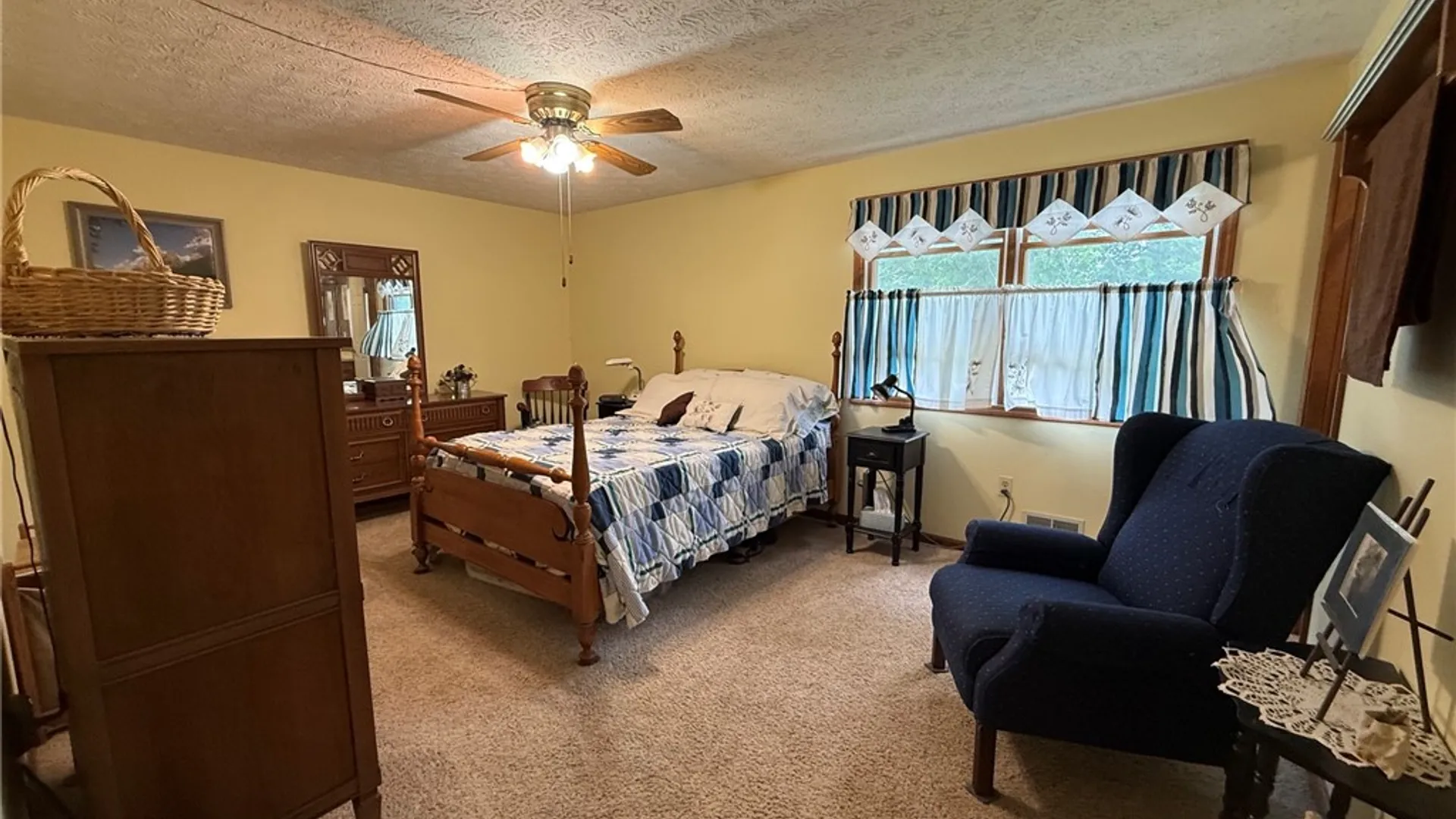 Property at 33 Parnell Drive, Riga, NY 14428 28