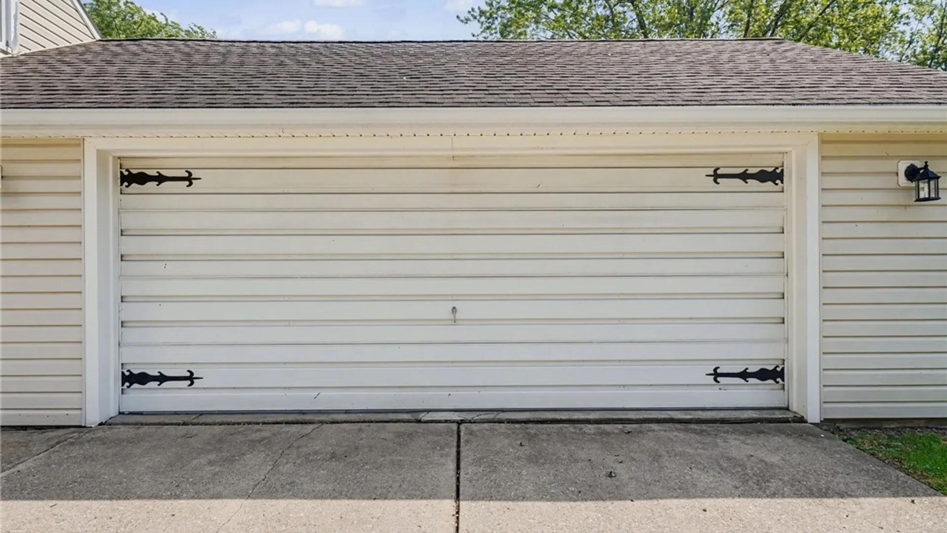 Property at 240 Blackstone Boulevard, Tonawanda, NY 14150 34