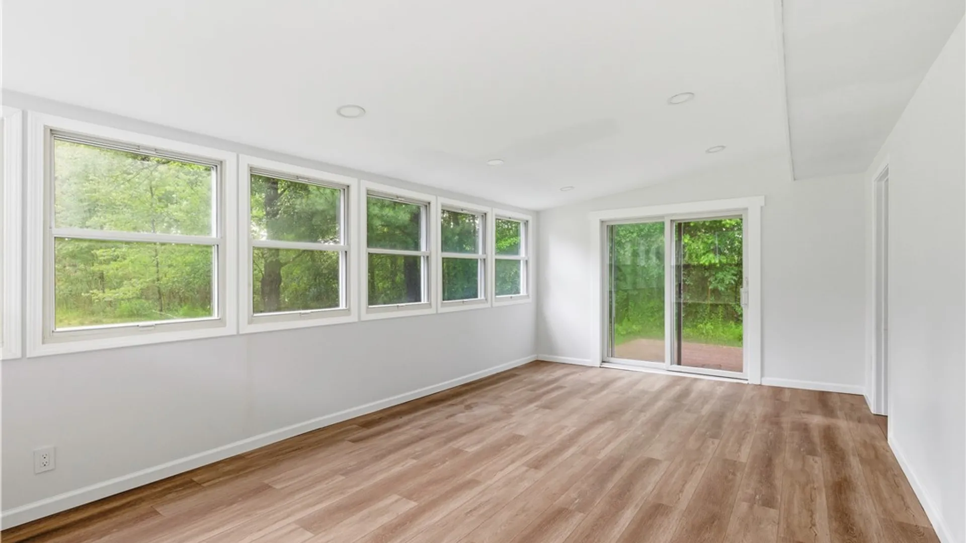 Property at 6993 Fly Road, DeWitt, NY 13057 18