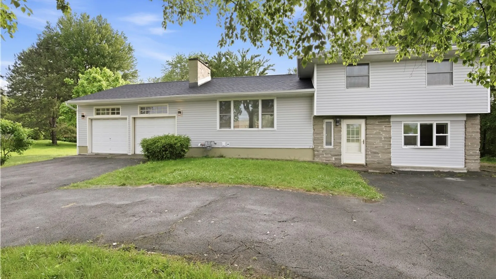 Property at 6993 Fly Road, DeWitt, NY 13057 2