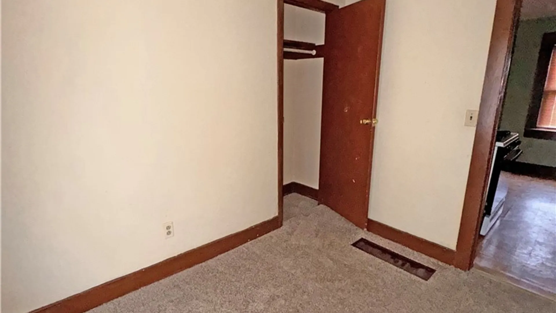Property at 22 Vose Street, Rochester, NY 14605 21