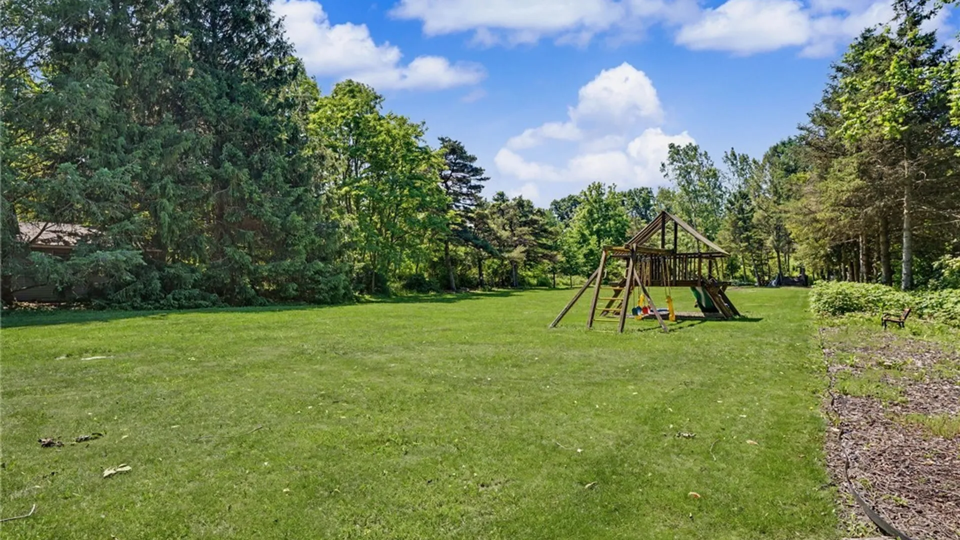Property at 13075 Steiner Road, Newstead, NY 14001 34