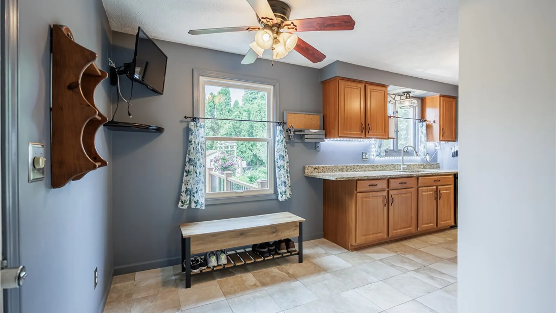 Property at 123 Woodsong Lane, Greece, NY 14612 13