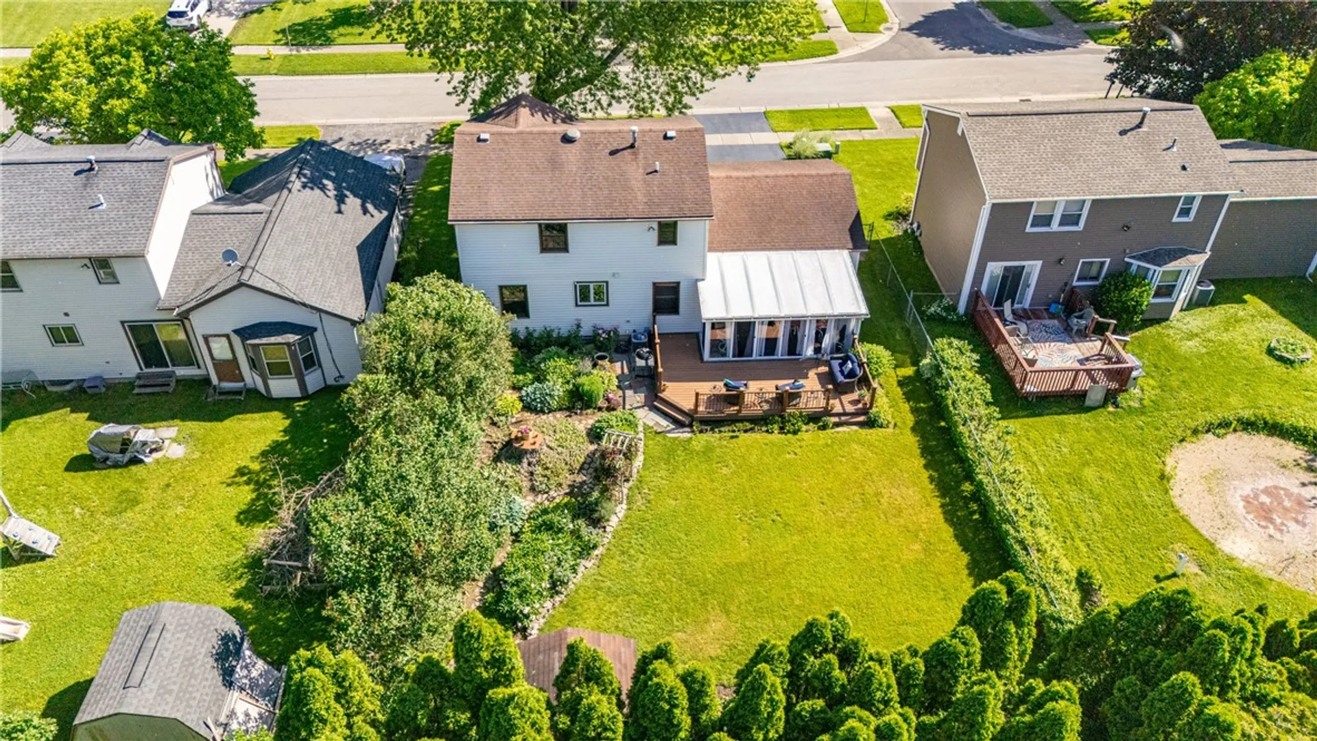 Property at 123 Woodsong Lane, Greece, NY 14612 34