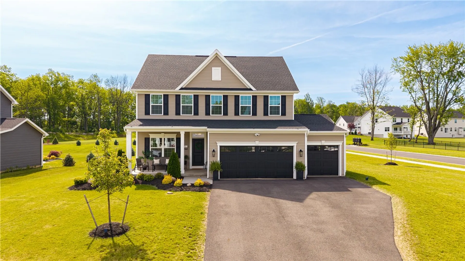 Property at 71 Robert Michaels, Penfield, NY 14526 2