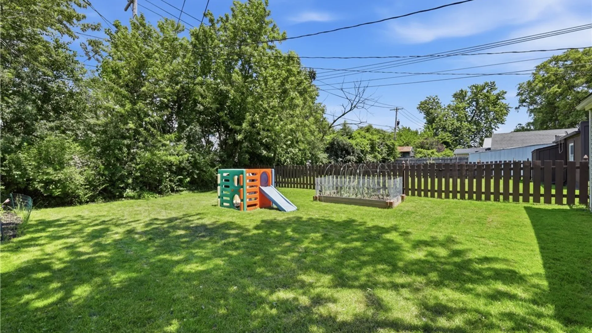 Property at 382 Mckinley Avenue, Tonawanda, NY 14217 35