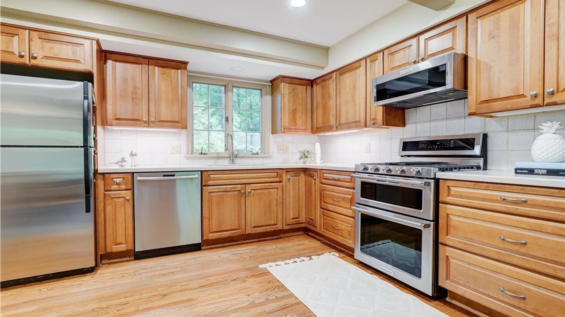 Property at 49 Clarkes Crossing, Perinton, NY 14450 7