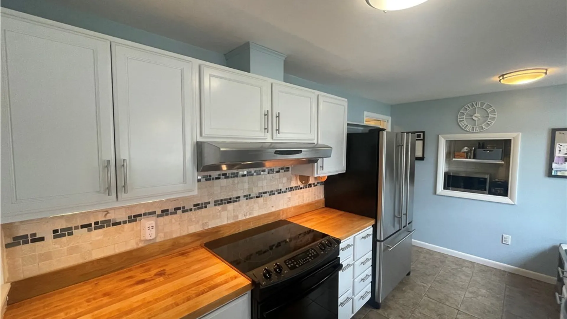 Property at 607 E Genesee Street, Manlius, NY 13066 8