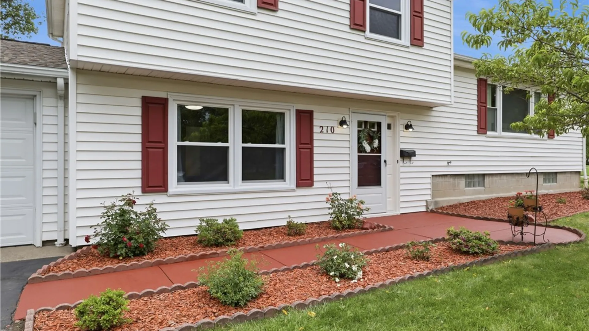 Property at 210 Crandon Way, Brighton, NY 14618 2