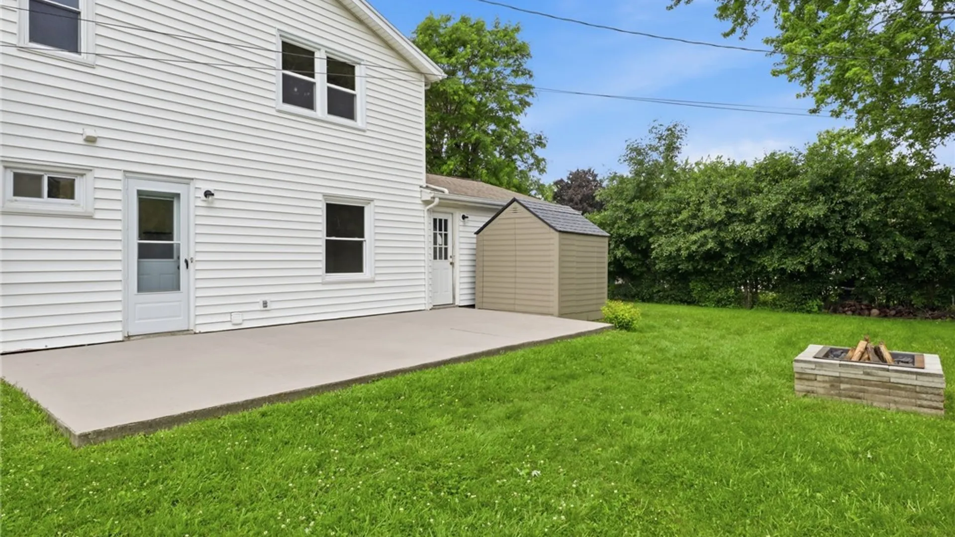 Property at 210 Crandon Way, Brighton, NY 14618 38