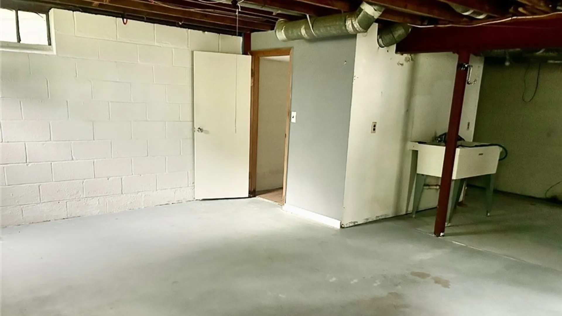 Property at 1413 Albany Street, Utica, NY 13501 16