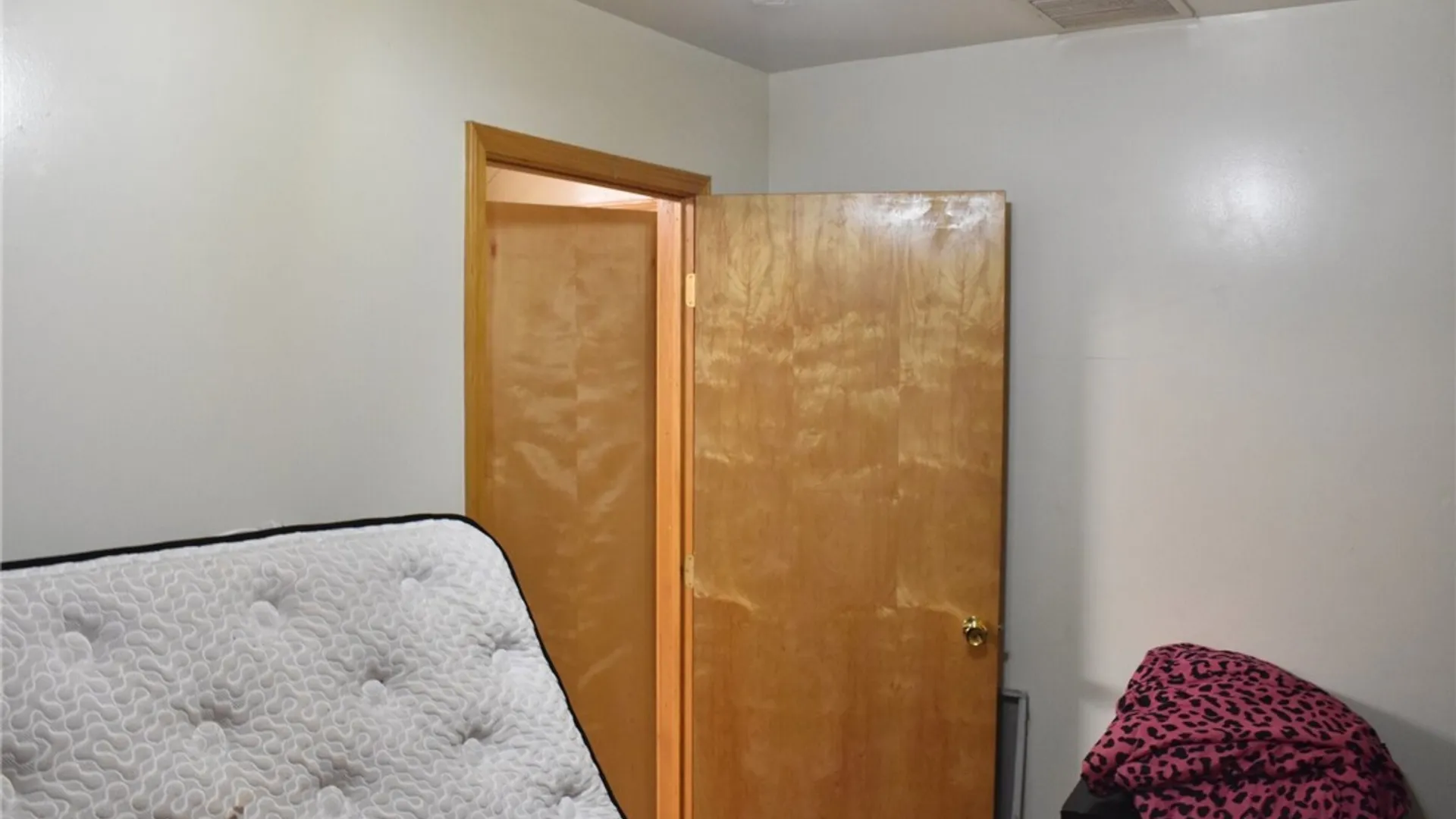 Property at 31 Elkhart Street, Lackawanna, NY 14218 38