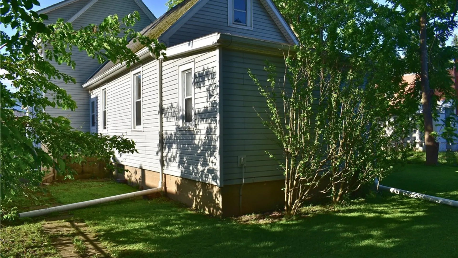 Property at 31 Elkhart Street, Lackawanna, NY 14218 8