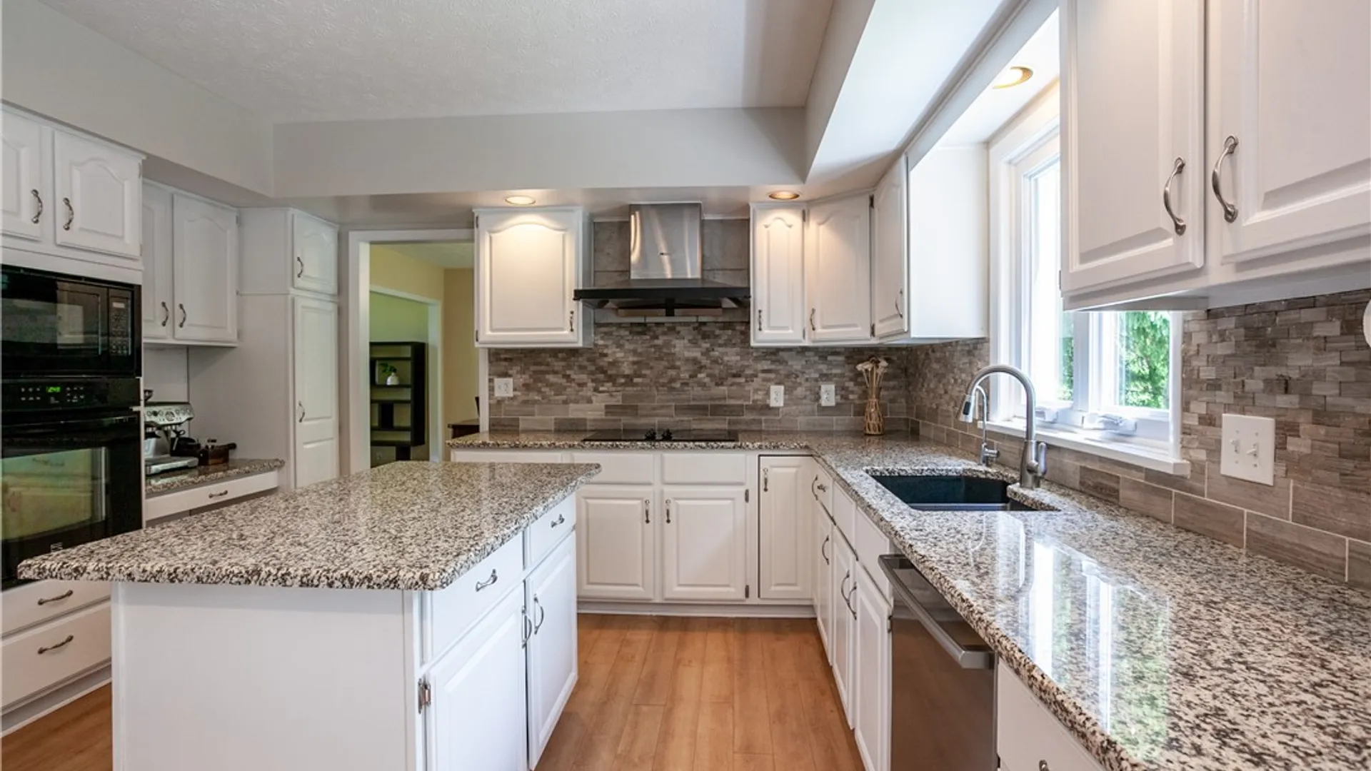 Property at 72 Caversham Woods, Pittsford, NY 14534 14