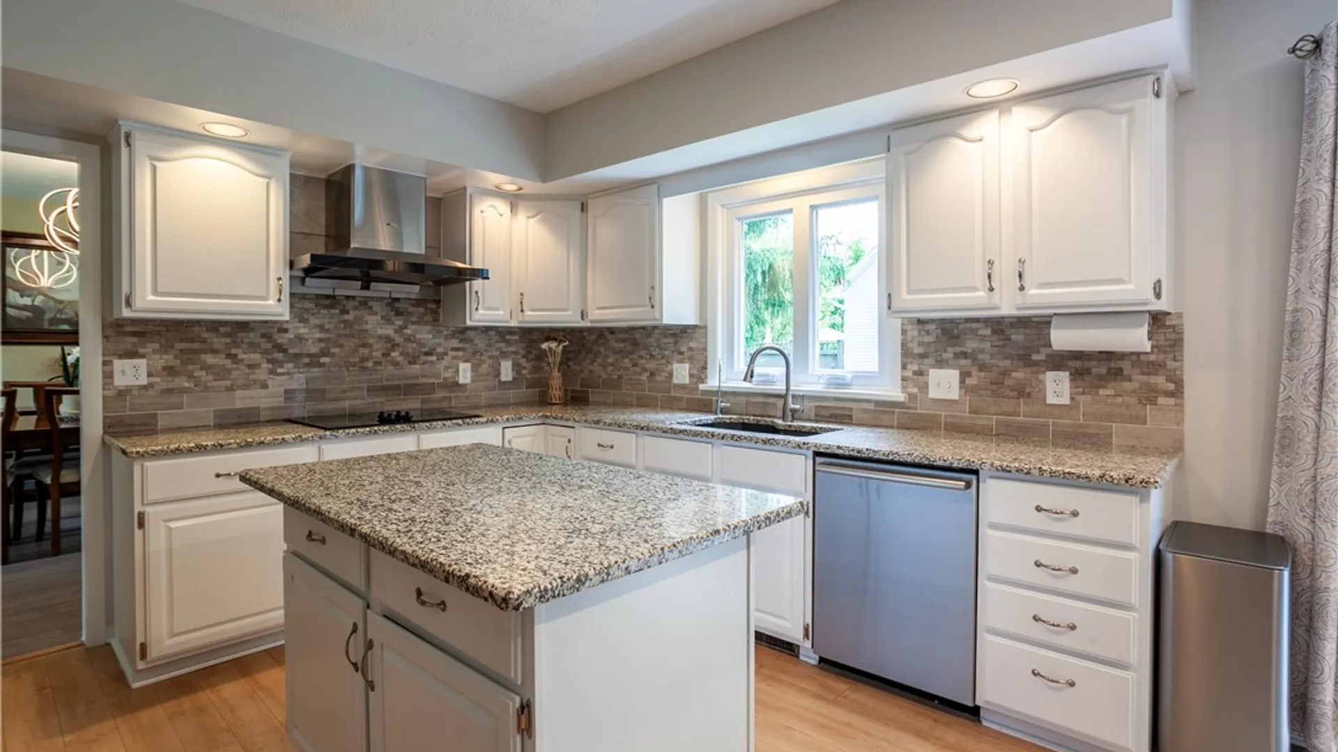 Property at 72 Caversham Woods, Pittsford, NY 14534 15