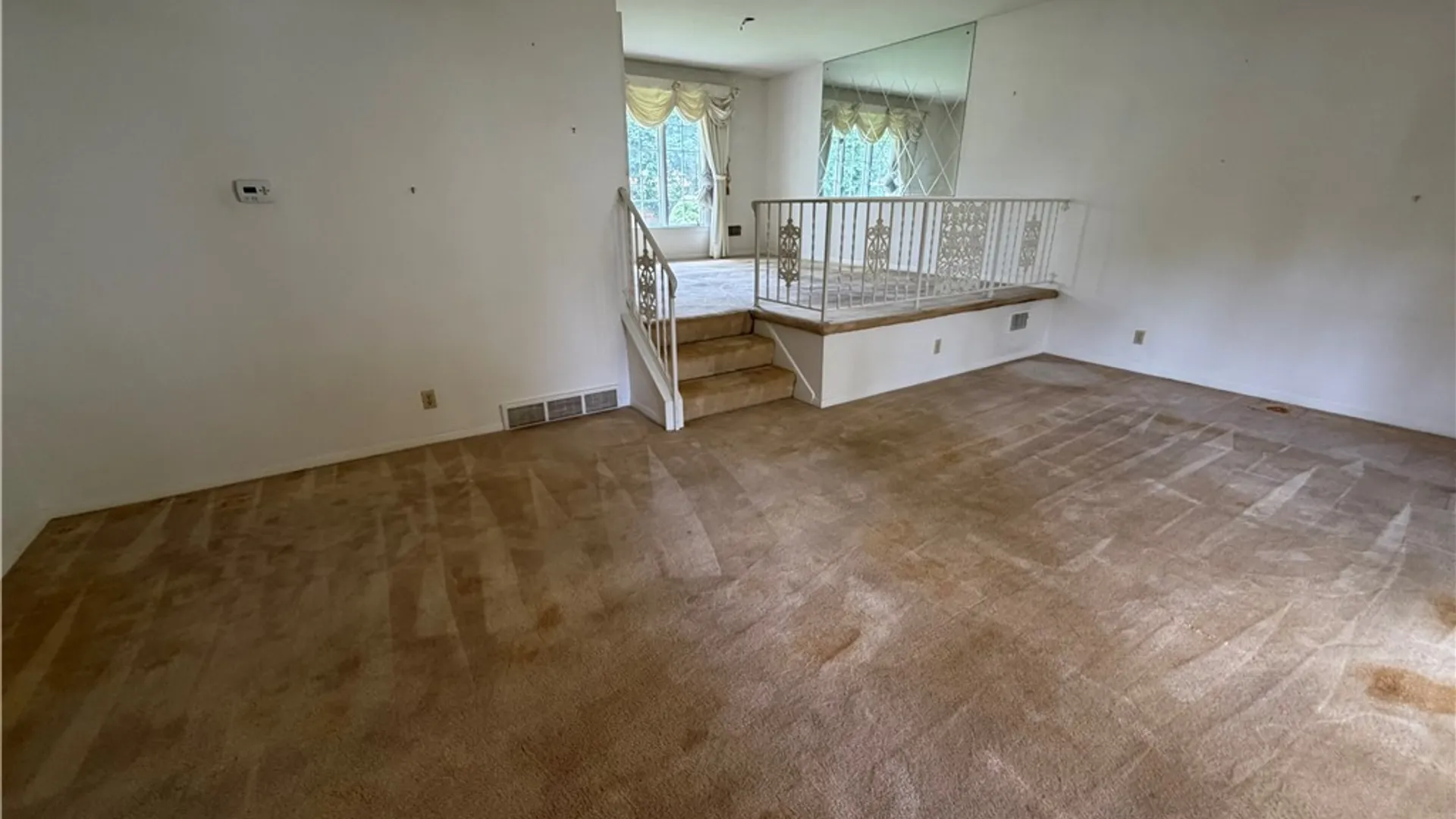 Property at 821 College Terrace, Niagara Falls, NY 14305 14