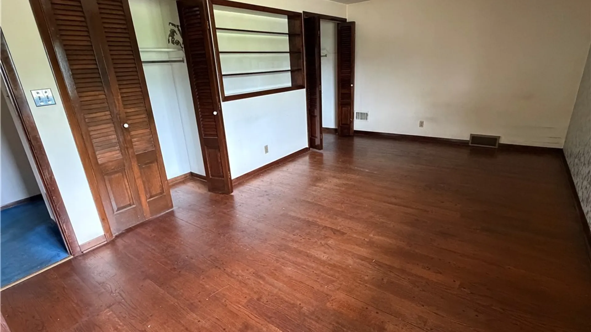 Property at 821 College Terrace, Niagara Falls, NY 14305 31