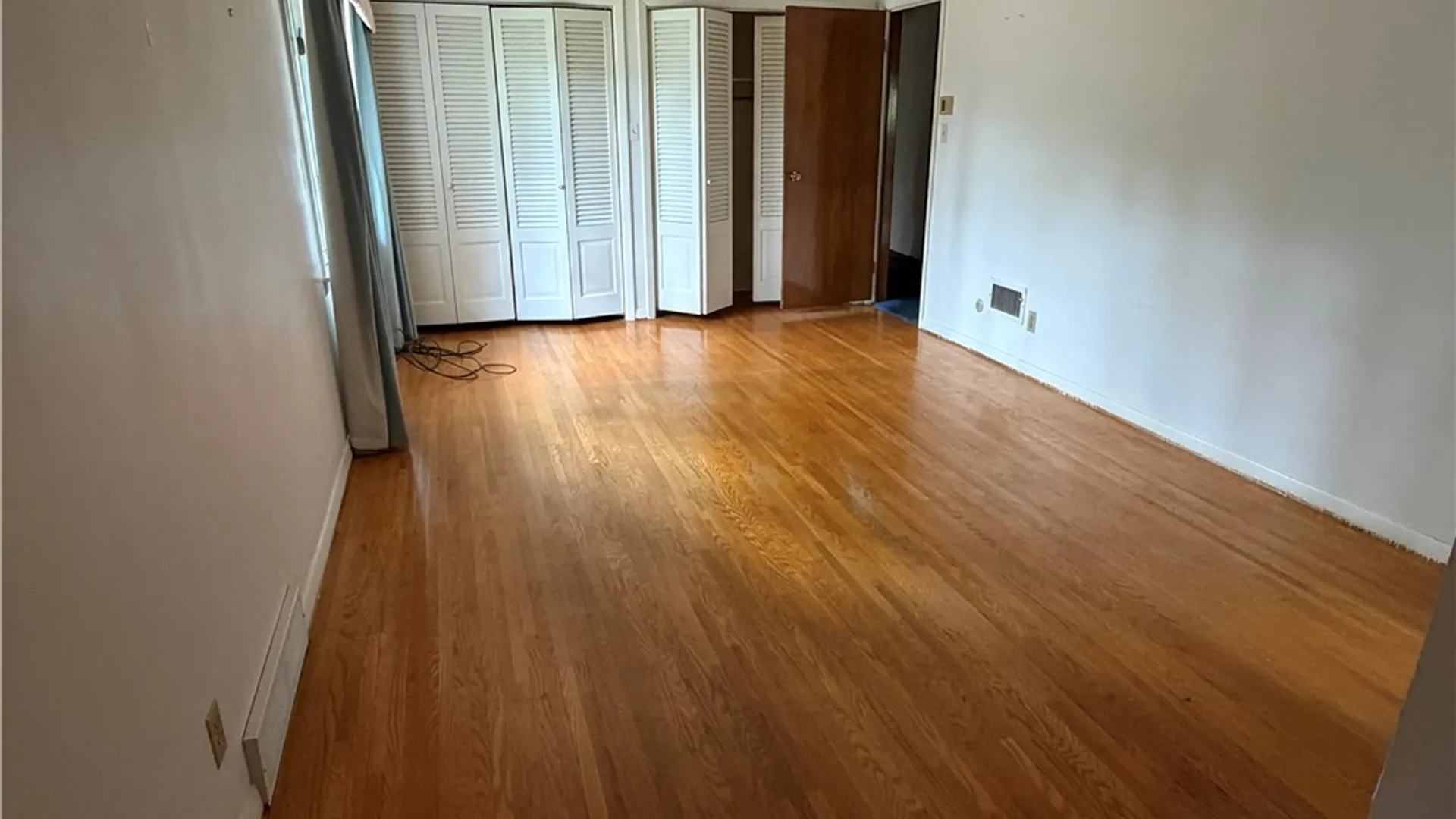 Property at 821 College Terrace, Niagara Falls, NY 14305 35